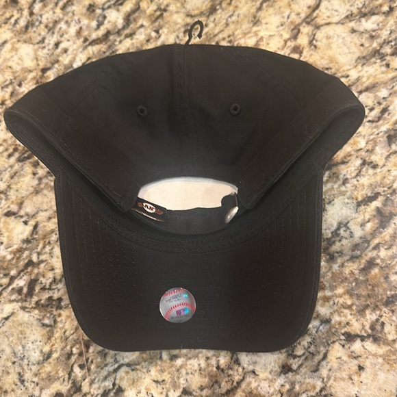 San Francisco Giants WOMENS Swarovski Bling New Era Adjustable Cap Hat NEW